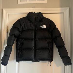The North Face Women’s 1996 Retro Nuptse Jacket -SMALL
